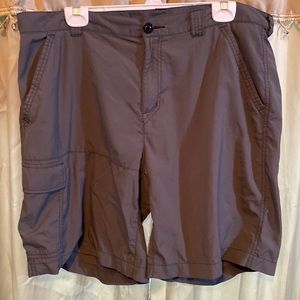 Columbia Shorts Mens 38 Outdoors Hiking Pockets Outdoors Gray Cargo Omni-Shade